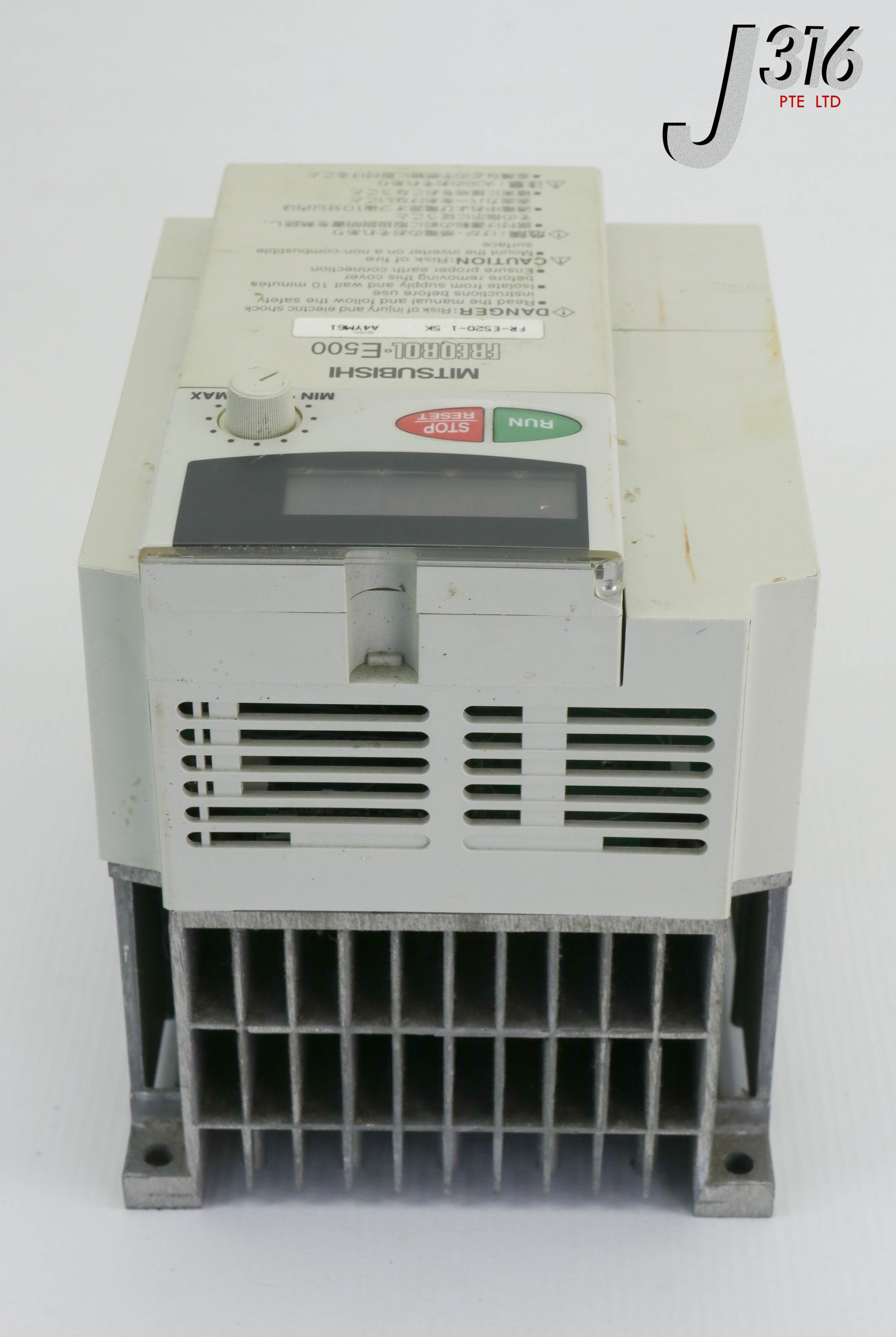 25168 MITSUBISHI FREQROL-E500 INVERTER (PARTS) FR-E520-1.5K -...